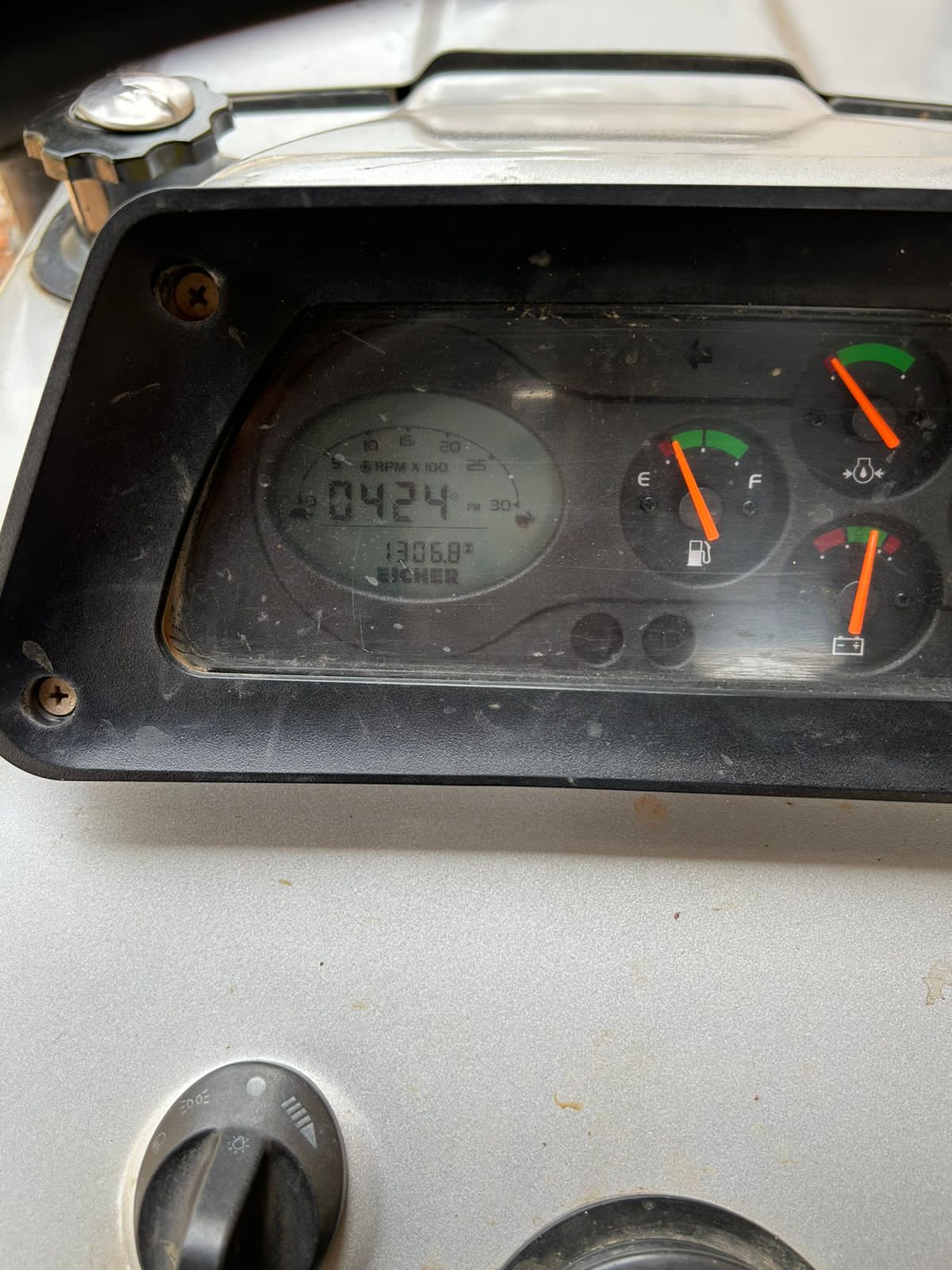 Eicher 485