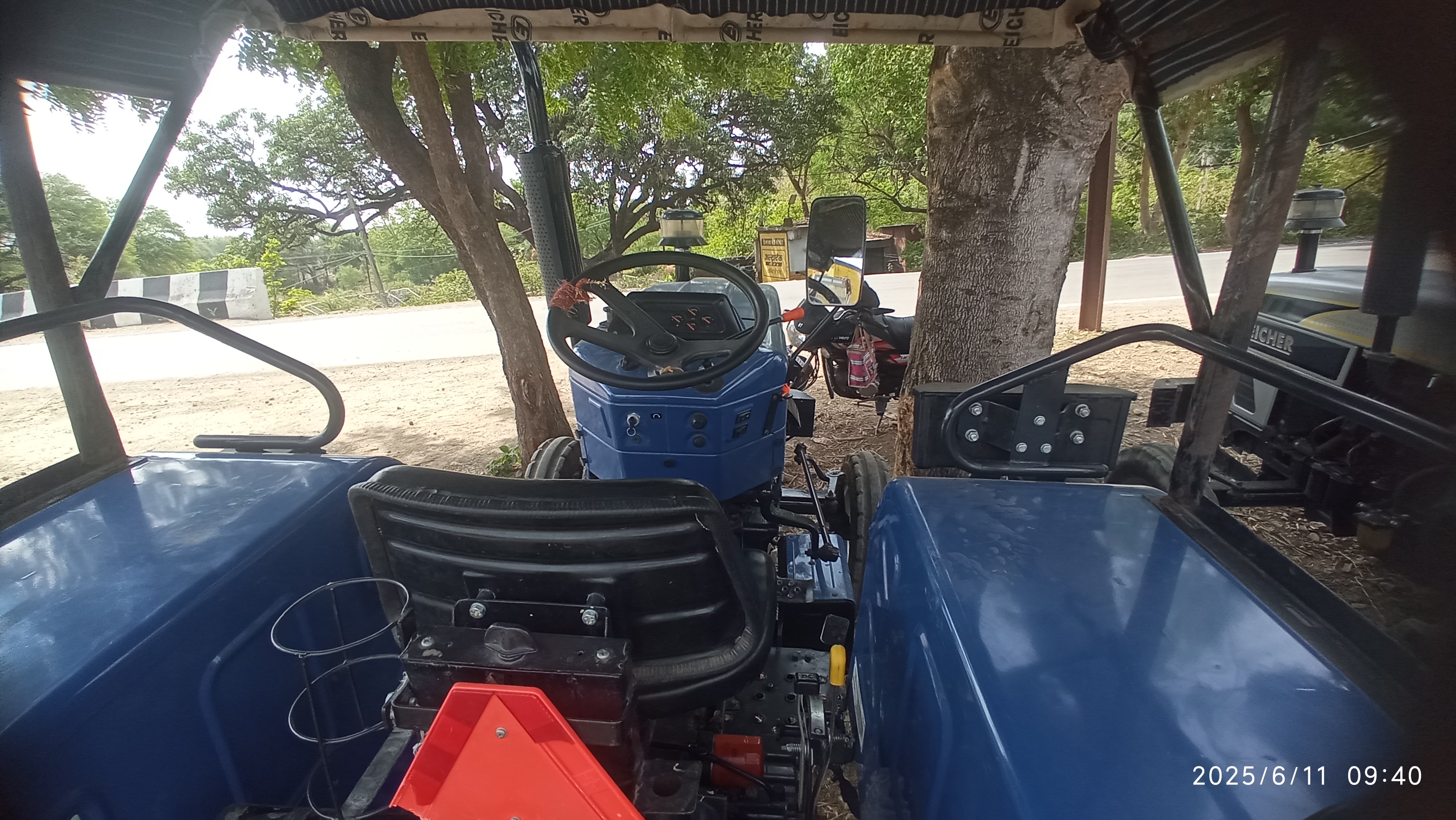 Eicher 333 Super Plus