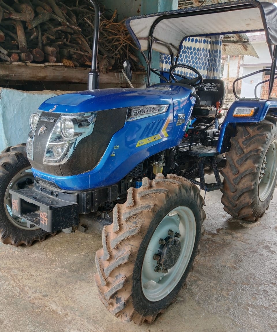 Sonalika Di 50 DLX