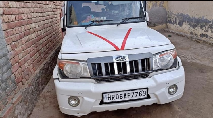 MAHINDRA BOLERO